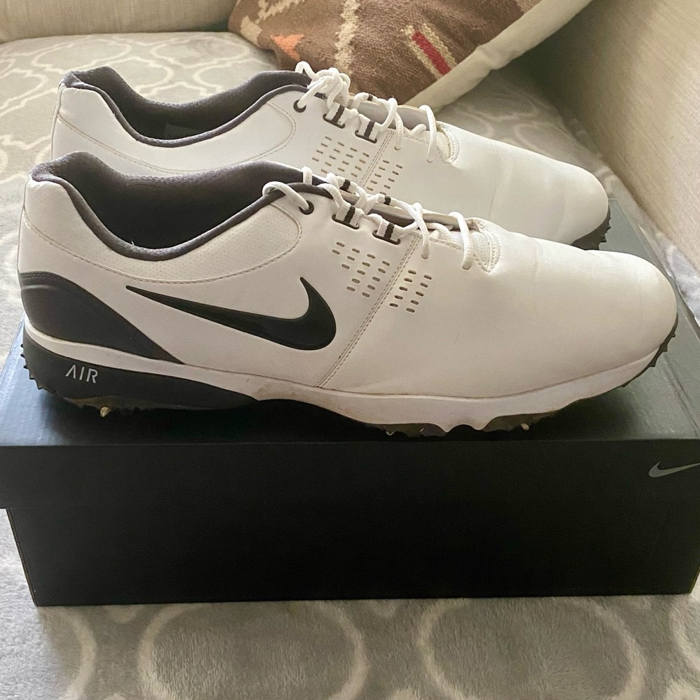 Men’s NIKE AIR RIVAL III Golf Shoes size 14 W